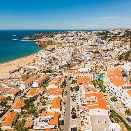 Central Town 2-Bedroom Apartment Albufeira Eksteriør billede