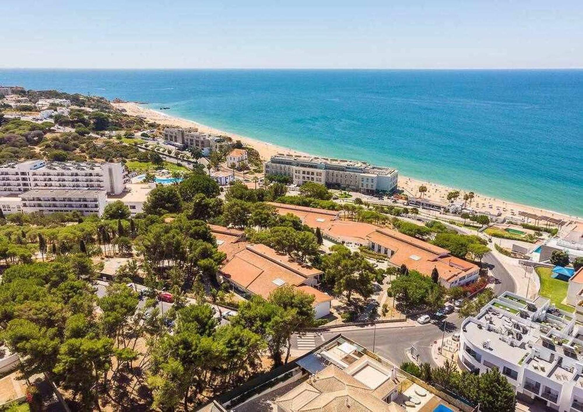 Central Town 2-Bedroom Apartment Albufeira Eksteriør billede