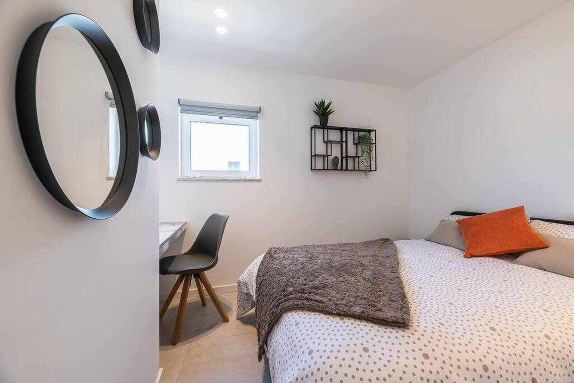 Central Town 2-Bedroom Apartment Albufeira Eksteriør billede