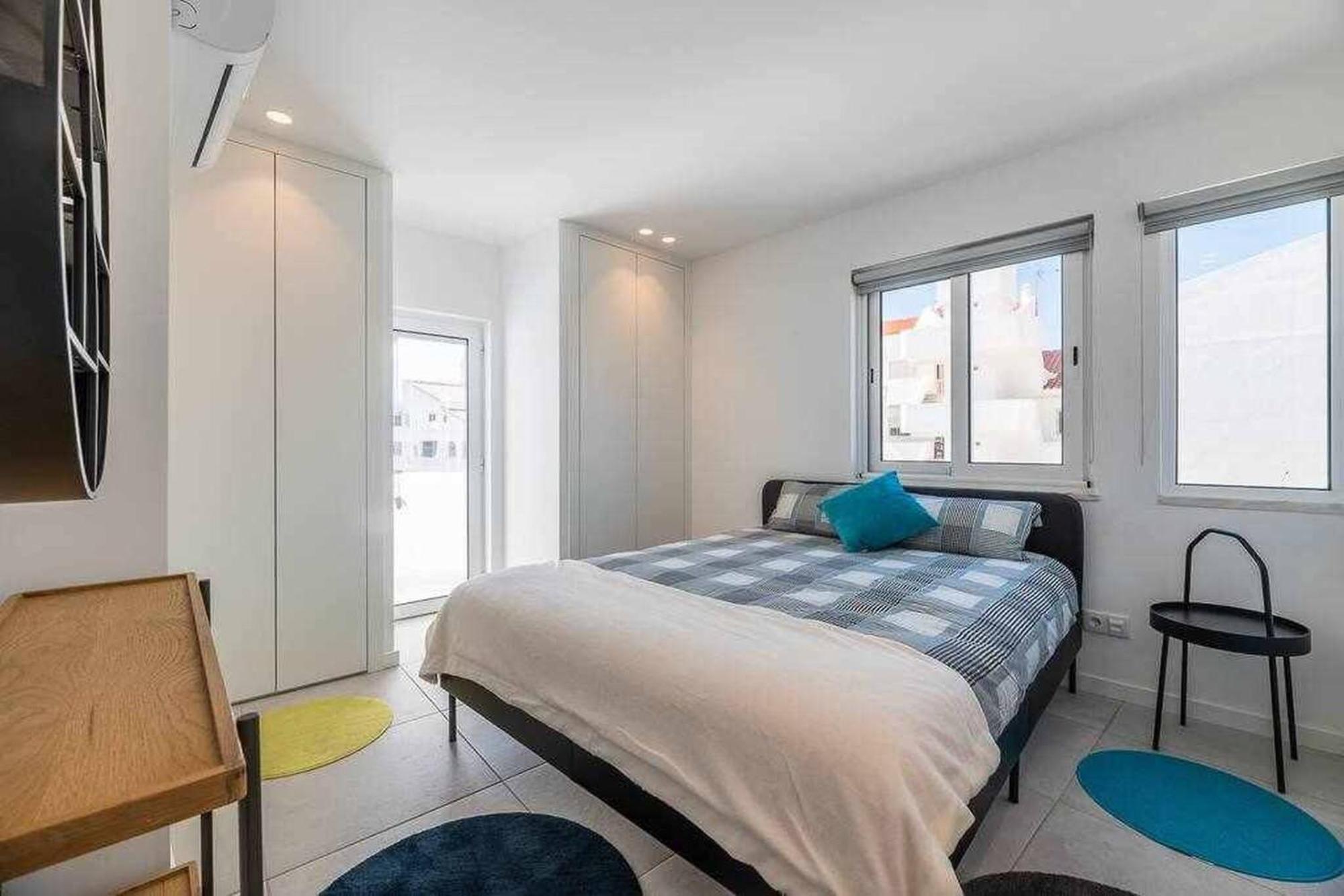 Central Town 2-Bedroom Apartment Albufeira Eksteriør billede