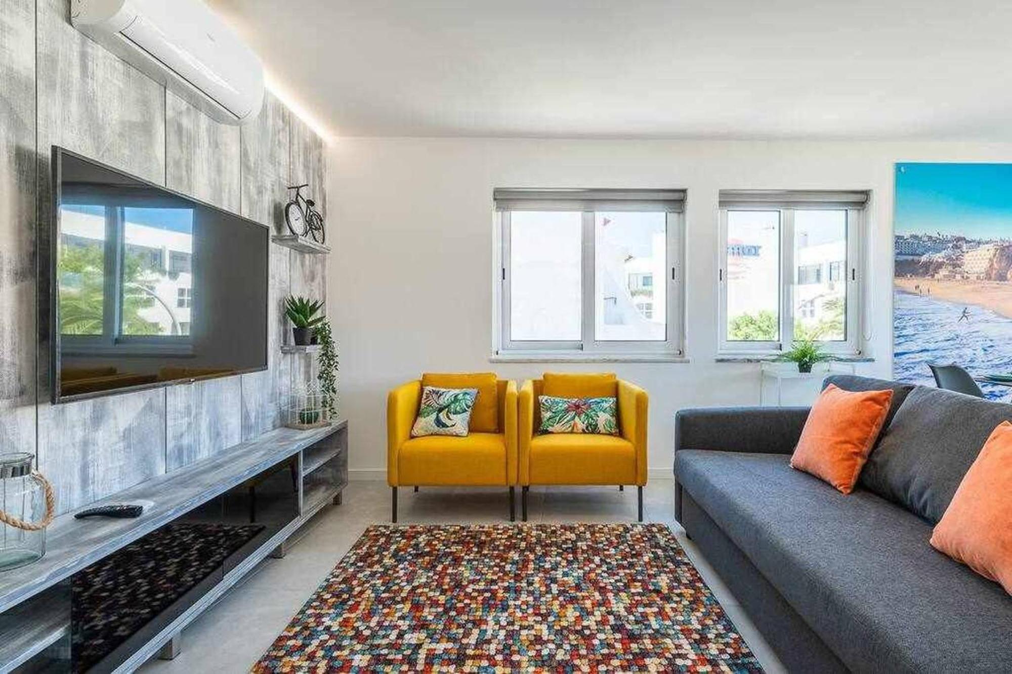 Central Town 2-Bedroom Apartment Albufeira Eksteriør billede
